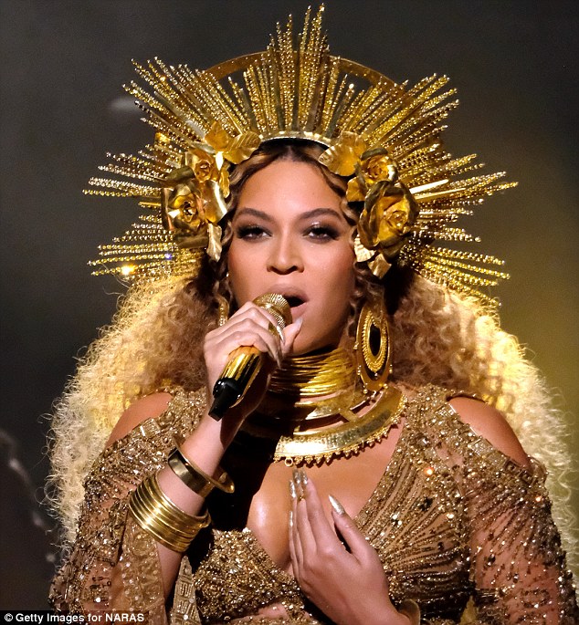 El maquillaje de Beyoncé en los Grammy 2017
