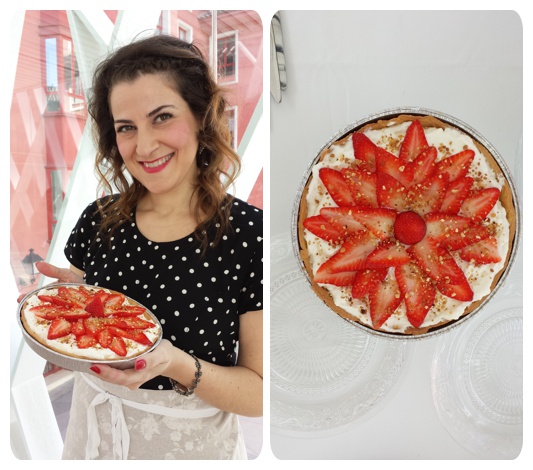 Mi tarta de fresas y nata... quién sabe si un día abro un blog de cocina... ¿me veis futuro? jeje